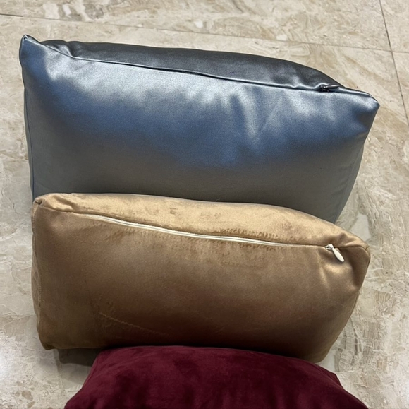 New! Purse Pillow Shaper Insert (Burgundy) Size Small - Picture 3 of 4